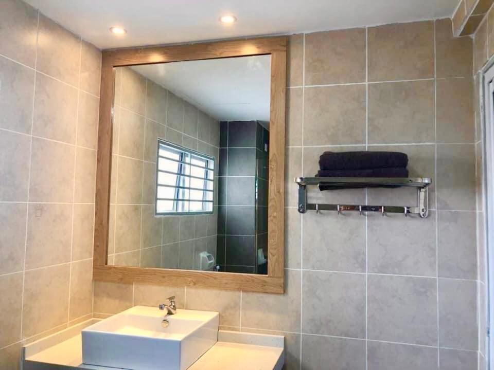 Sofiamuslim Homestay Putrajaya- Near Alamanda Mall & Federal Government Administrative Centre Kompleks Abcdef Dış mekan fotoğraf